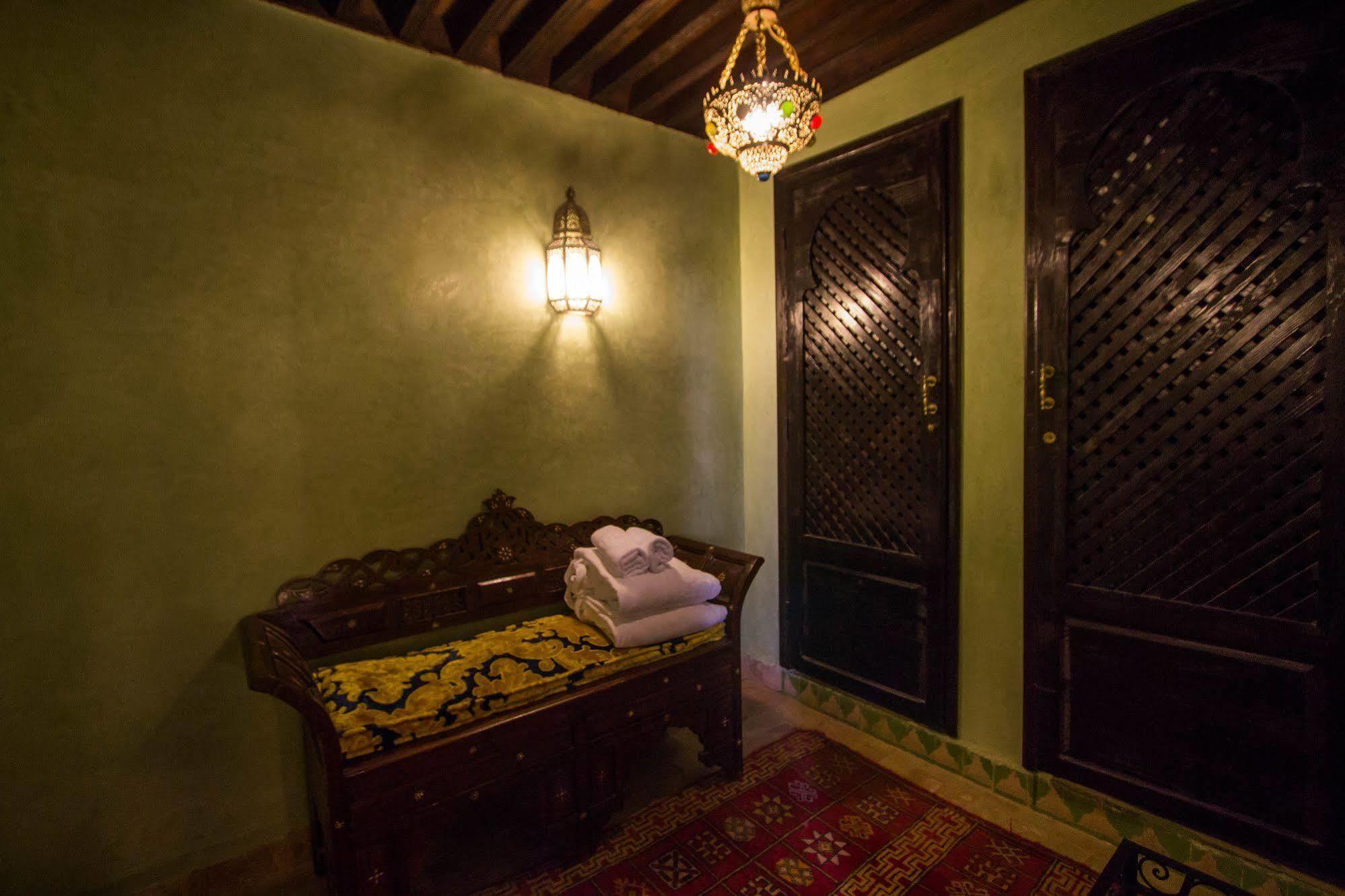 Riad Fes Baraka Exteriör bild